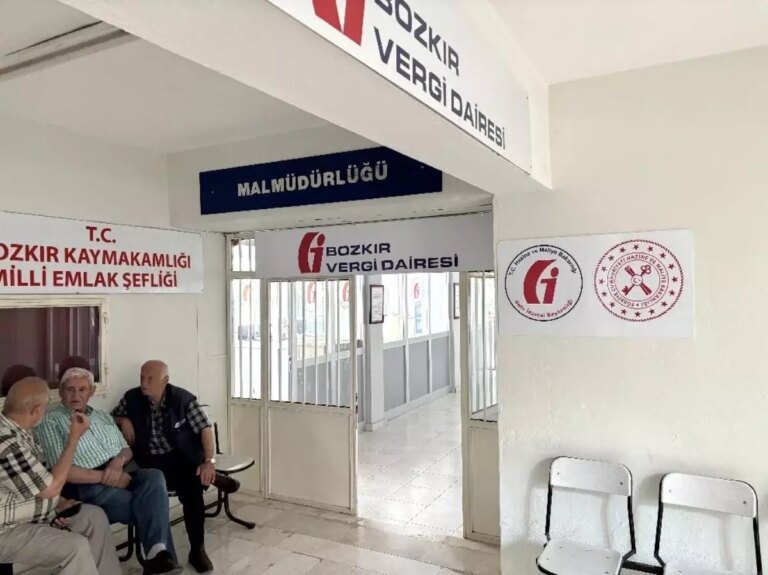 bozkirda vergi dairesi mudurlugu kuruldu HYmCxD2H