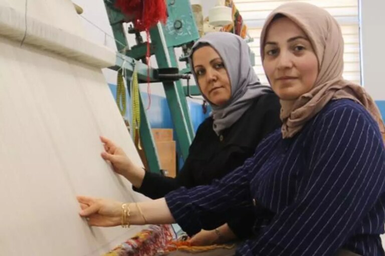 fiyati 50 bin lira siparis veren 1 yil bekliyor 6mpKu4in