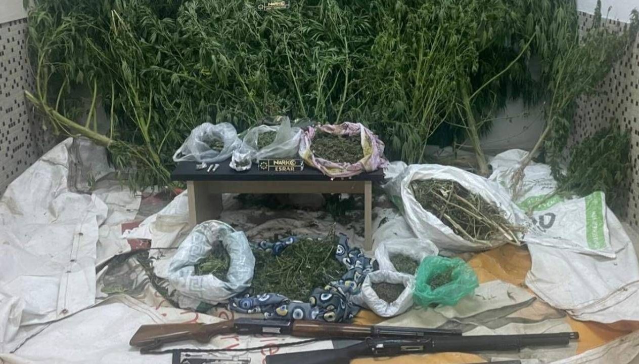 denizlide uyusturucu operasyonu 2 supheli tutuklandi xBwcuRbs