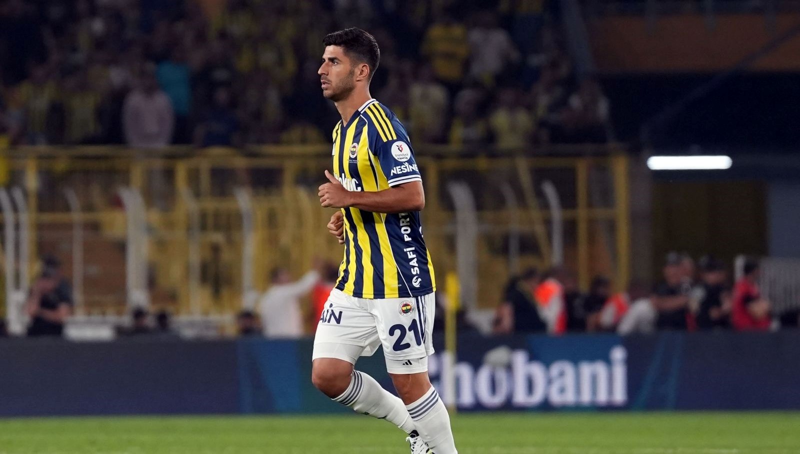 fenerbahcedeyeniler ilk kez sahaya cikti 6wQQ6EkA