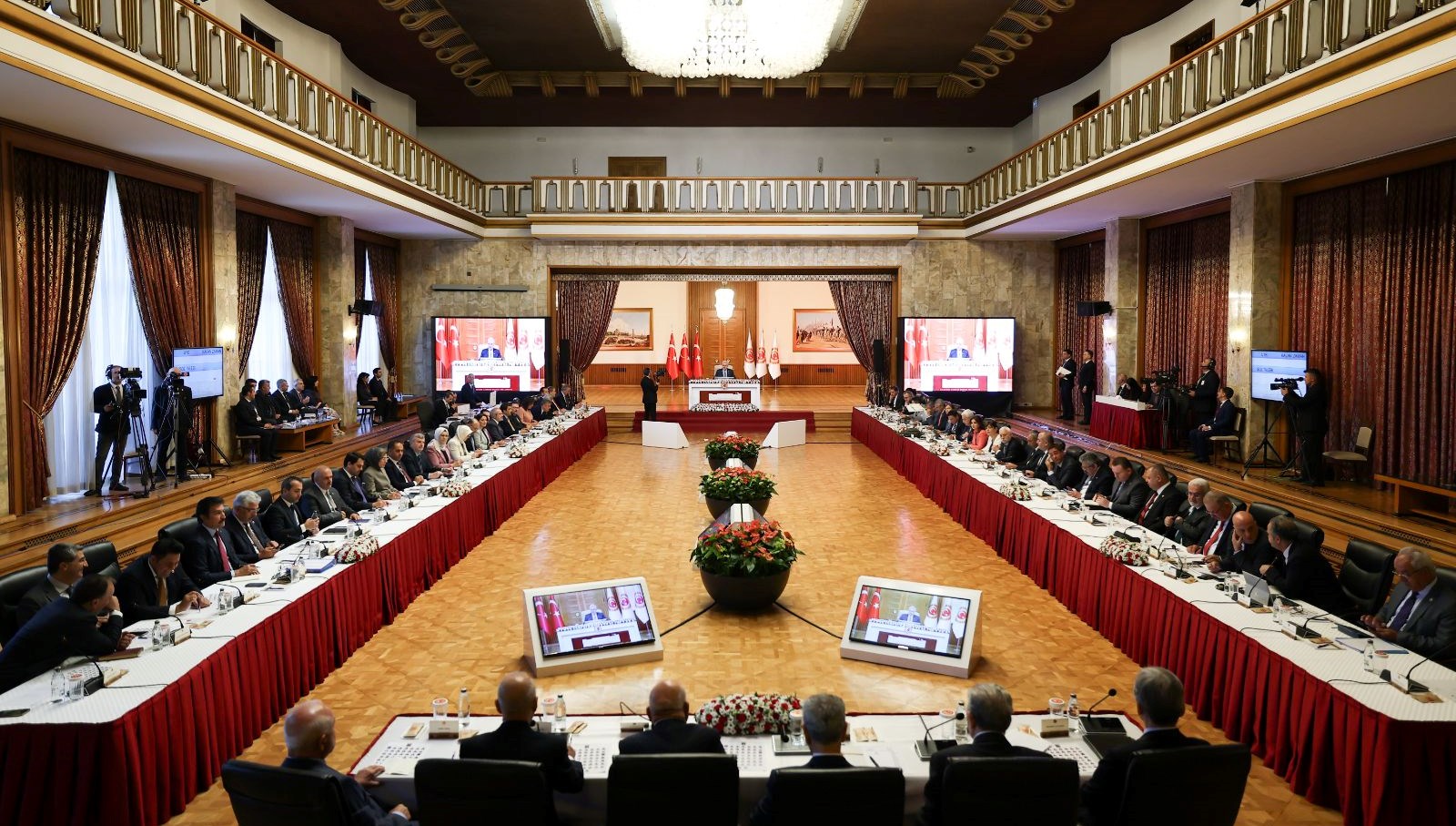 komisyon imraliya gitsin onerisi OfGHQ8hk