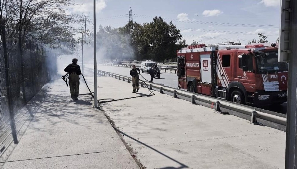 metris cezaevi yaninda otluk alan yandi sE9VCOFi