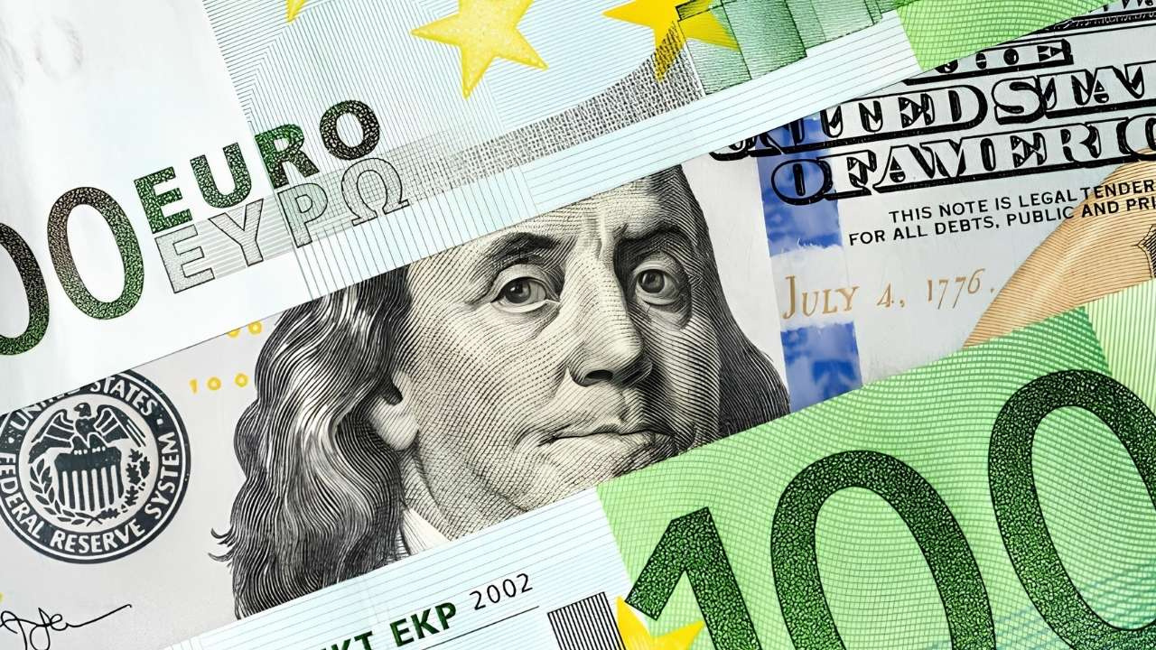 Dolar Yükselişte, Euro Stabil, Sterlin Denge Buldu: Bugün Döviz Piyasasında Neler Oluyor?