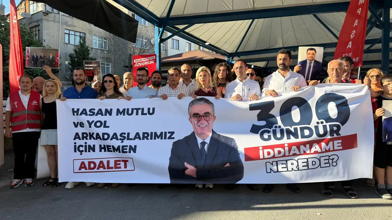 Bayrampasa belediye baskani hasan mutlunun tutuklulugunun 300 gununde adalet yuruyusu duzenlendi JOglC2sT